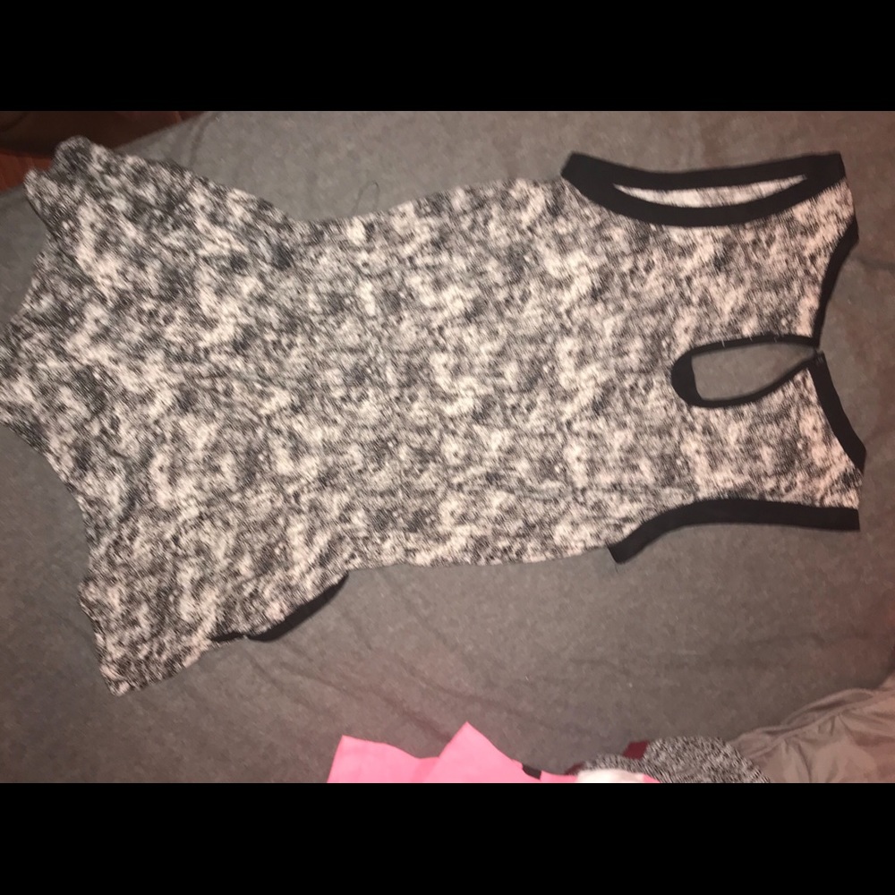 patterned romper - Picture 2 of 2